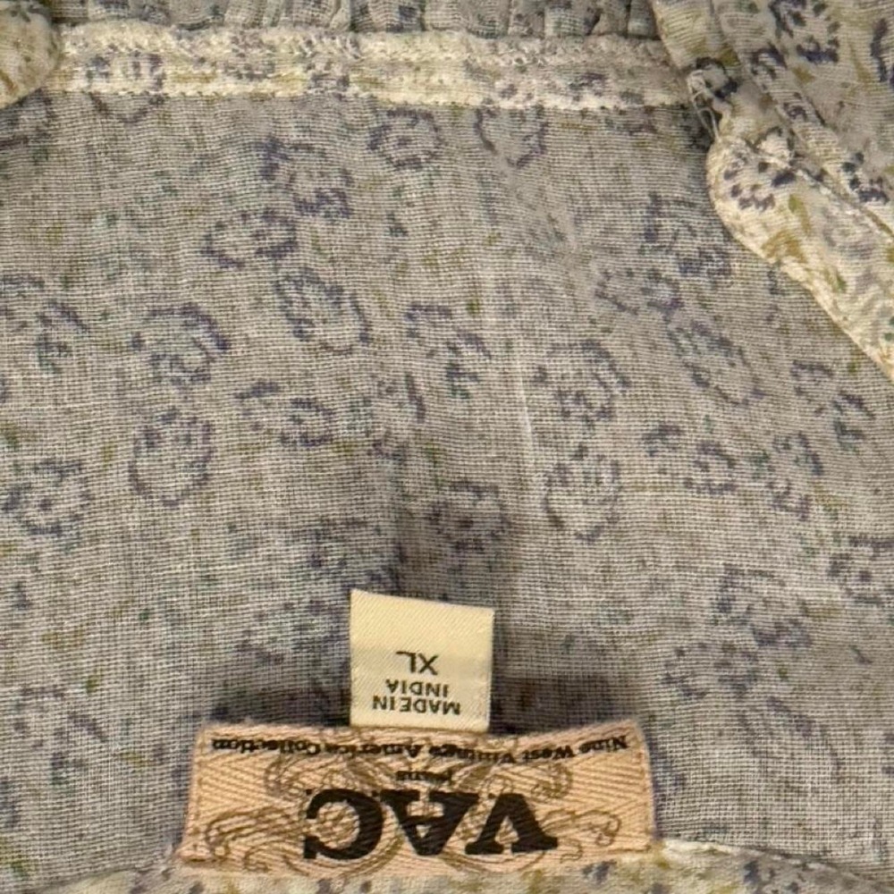 Vintage boho blue & white floral 100% cotton lace trim and tie sides, size XL - Picture 7 of 7